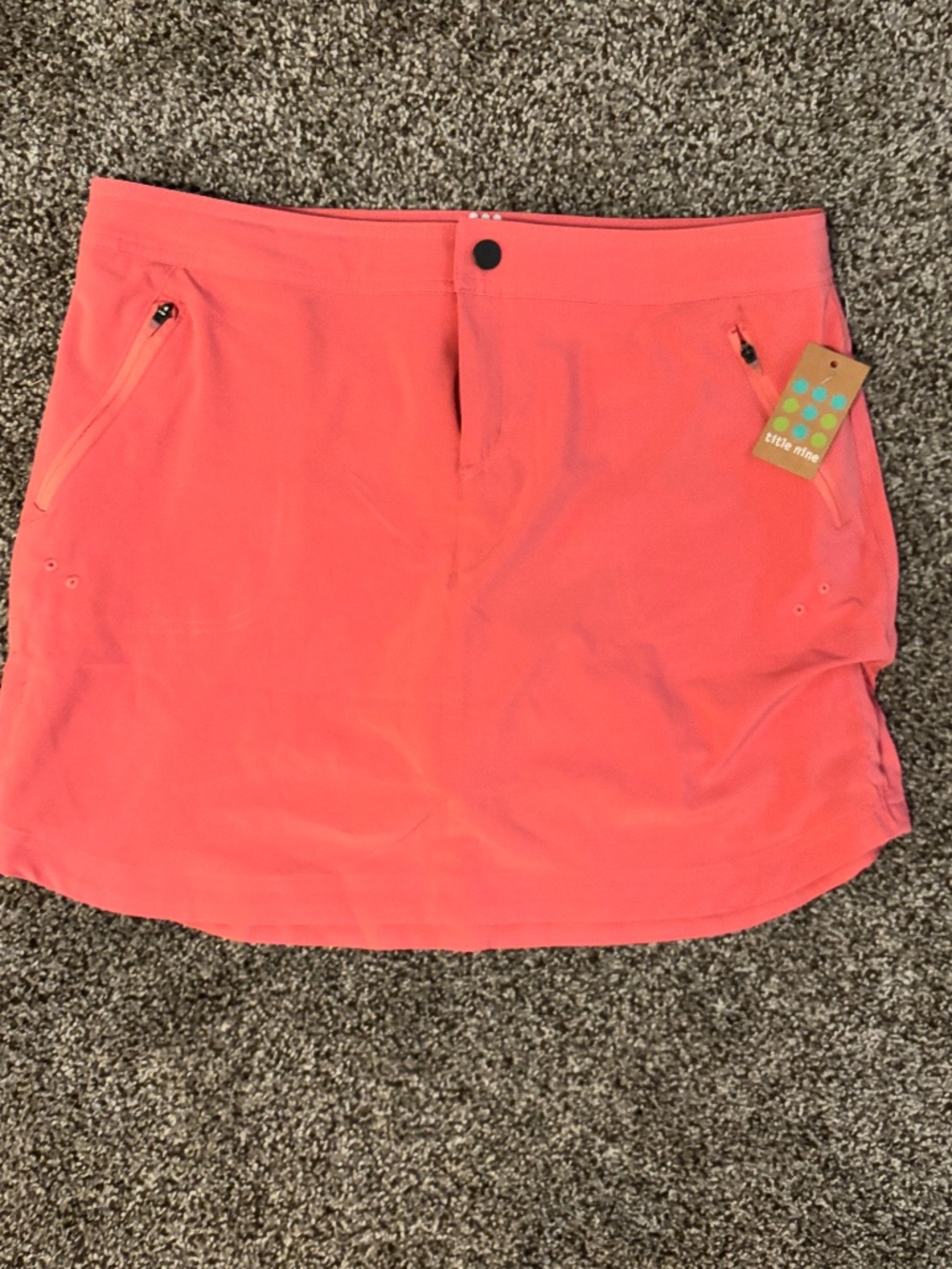 Title nine skort size 6